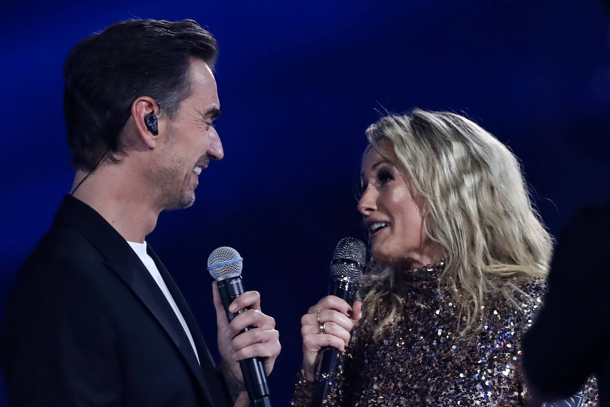 Moderator Florian Silbereisen GER mit Saengerin Helene Fischer GER - ARD Live Show „Schlagerchampions - Das groﬂe Fest der Besten“ aus dem Velodrom in Berlin *** Presenter Florian Silbereisen GER with singer Helene Fischer GER ARD Live Show “Schlagerchampions Das groﬂe Fest der Besten” from the Velodrom in Berlin