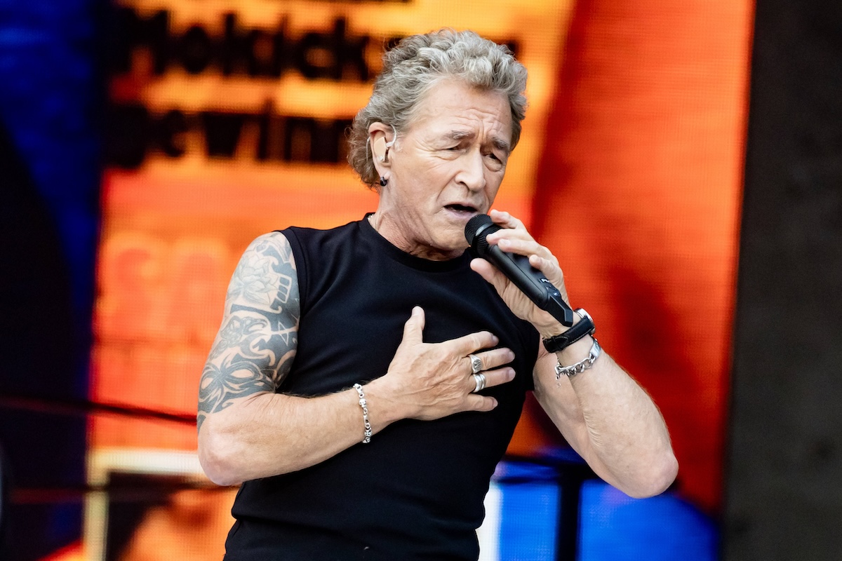 German Singer Peter Maffay holds Goodbye Tour Concert in Berlin German singer Peter Maffay is performing during a Goodbye Tour concert at the Waldbuehne in Berlin, Germany, on July 4, 2024. Berlin Berlin Deutschland PUBLICATIONxNOTxINxFRA Copyright: xEmmanuelexContinix originalFilename: contini-germansi240704_npHKv.jpg